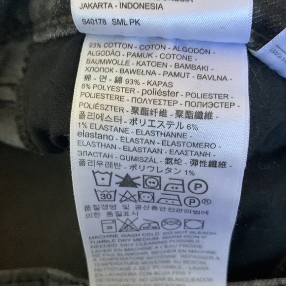 EUC Levi’s Ripped Skinny Jeans - Picture 4 of 5